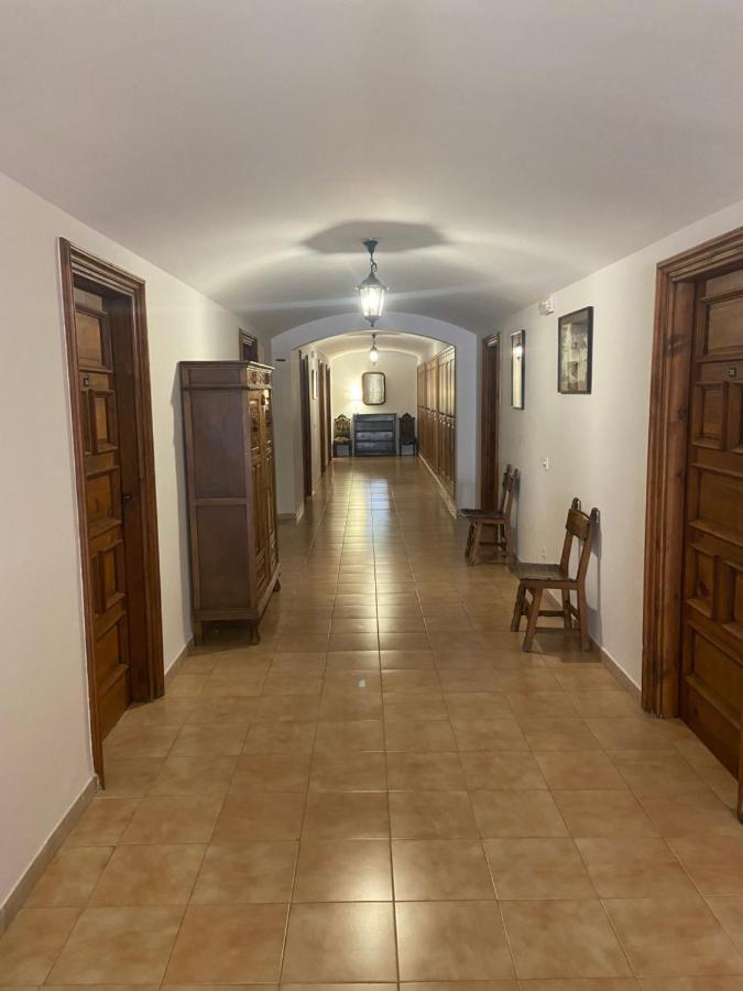 Monasterio De Santa Maria De Valvanera Anguiano Екстериор снимка