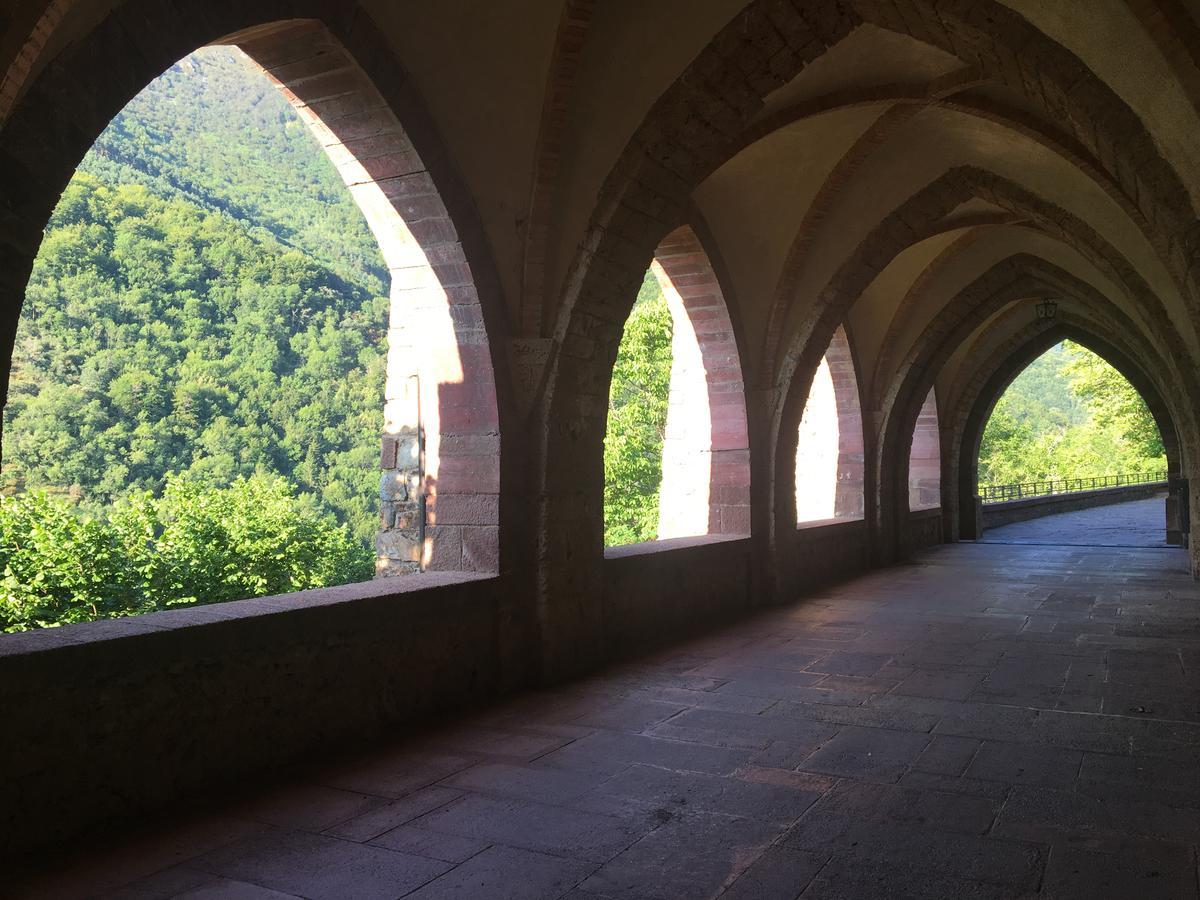 Monasterio De Santa Maria De Valvanera Anguiano Екстериор снимка