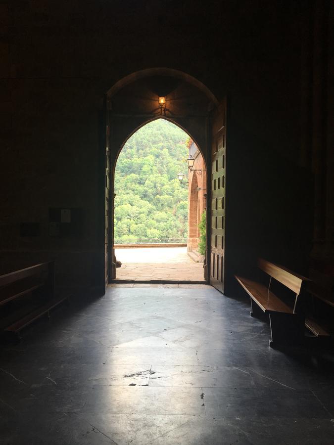 Monasterio De Santa Maria De Valvanera Anguiano Екстериор снимка