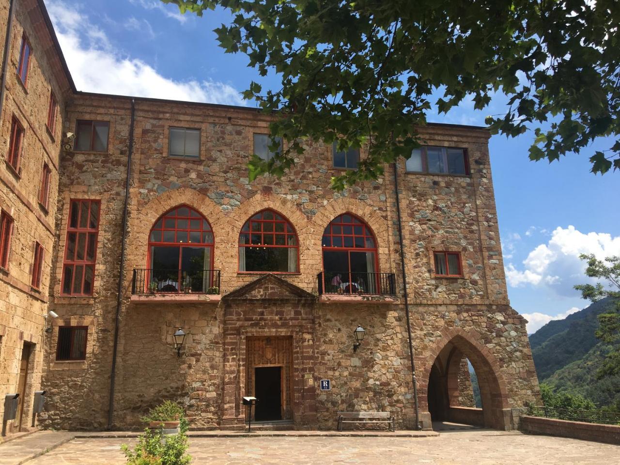 Monasterio De Santa Maria De Valvanera Anguiano Екстериор снимка